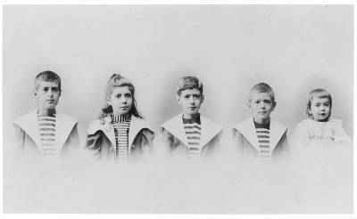 Xavier 1887-1955 Marie-Agnes 1889-1982 Charles 1890-1970 Jacques 1893-1946 and Pierre 1897-1959 de Gaulle at Lille 1889-1900